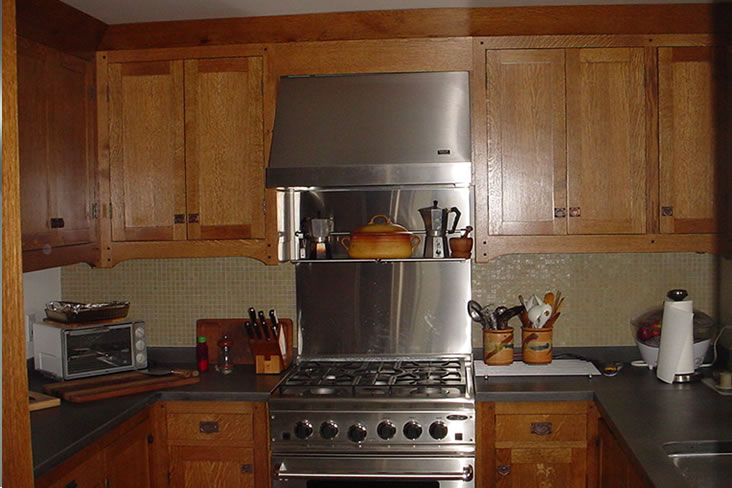 Arts & Crafts kitchen