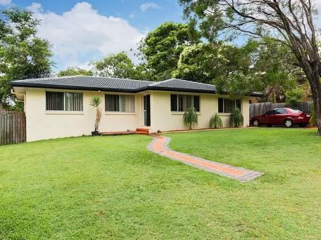 12 arcadia street, capalaba. sold for $395,000