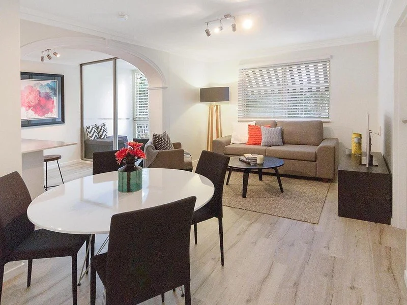 1/53 thorn street, kangaroo point. sold for $455,000