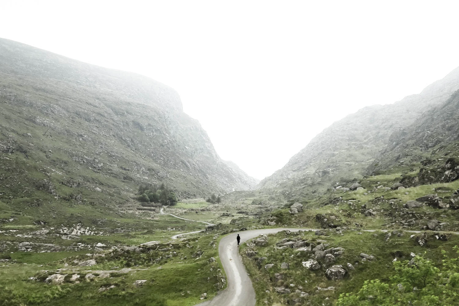 Gap of Dunloe scenic walk.