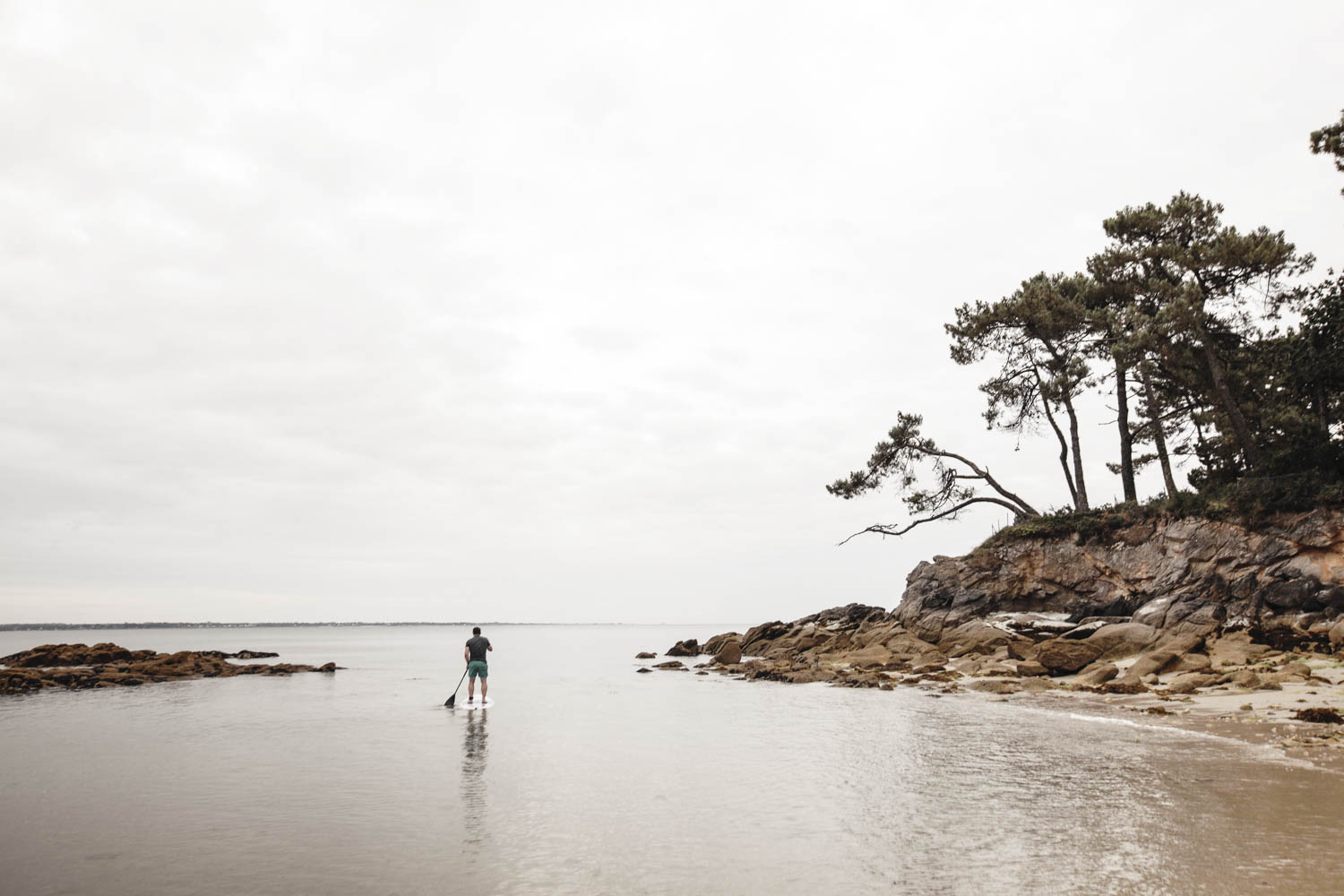 After eight in the evening, the beach will be closed for public and is only accessible for the Bot Conan guests, which makes it perfect for practising your paddle skills.