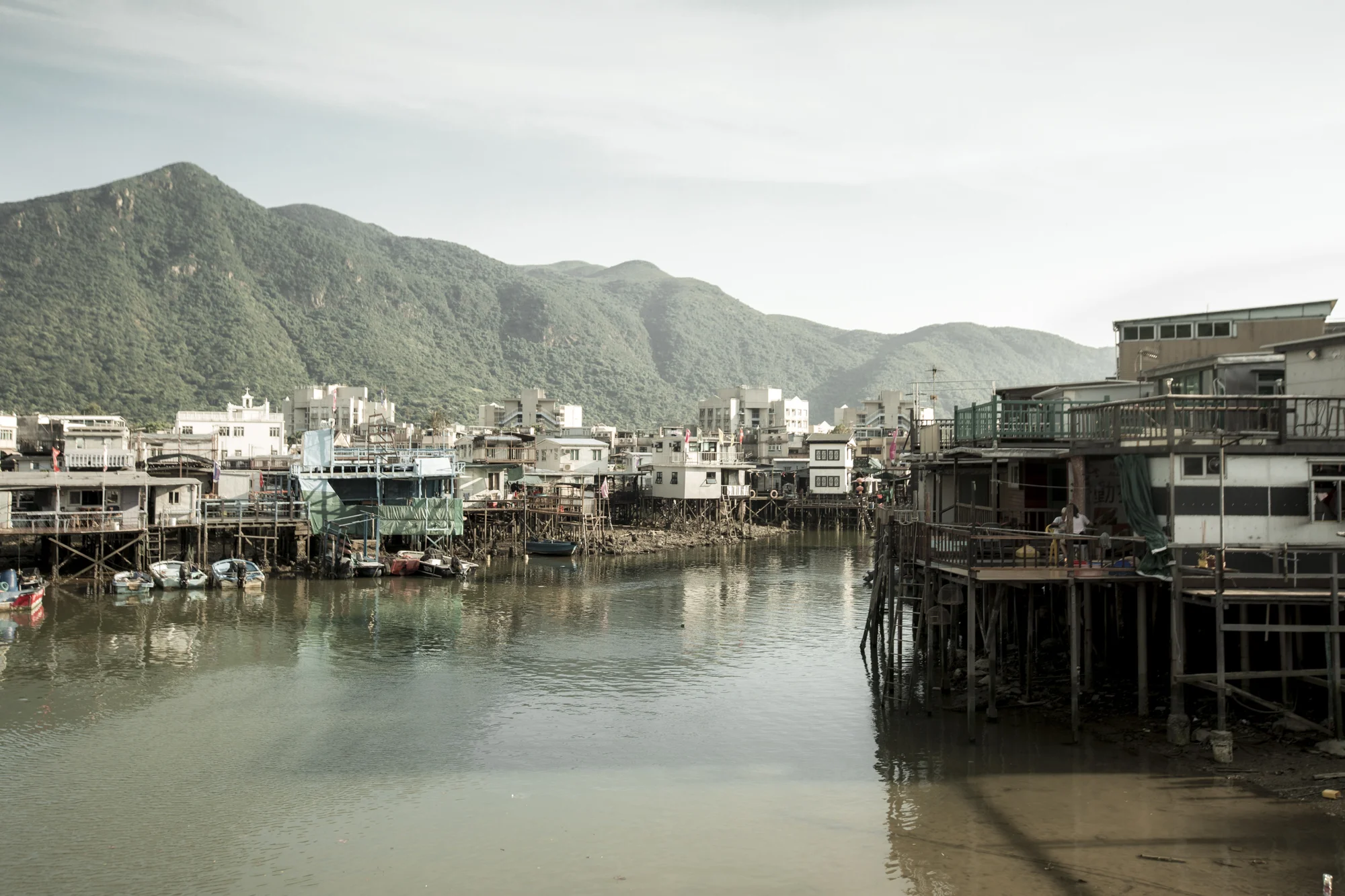 The stilt houses in Tai O .