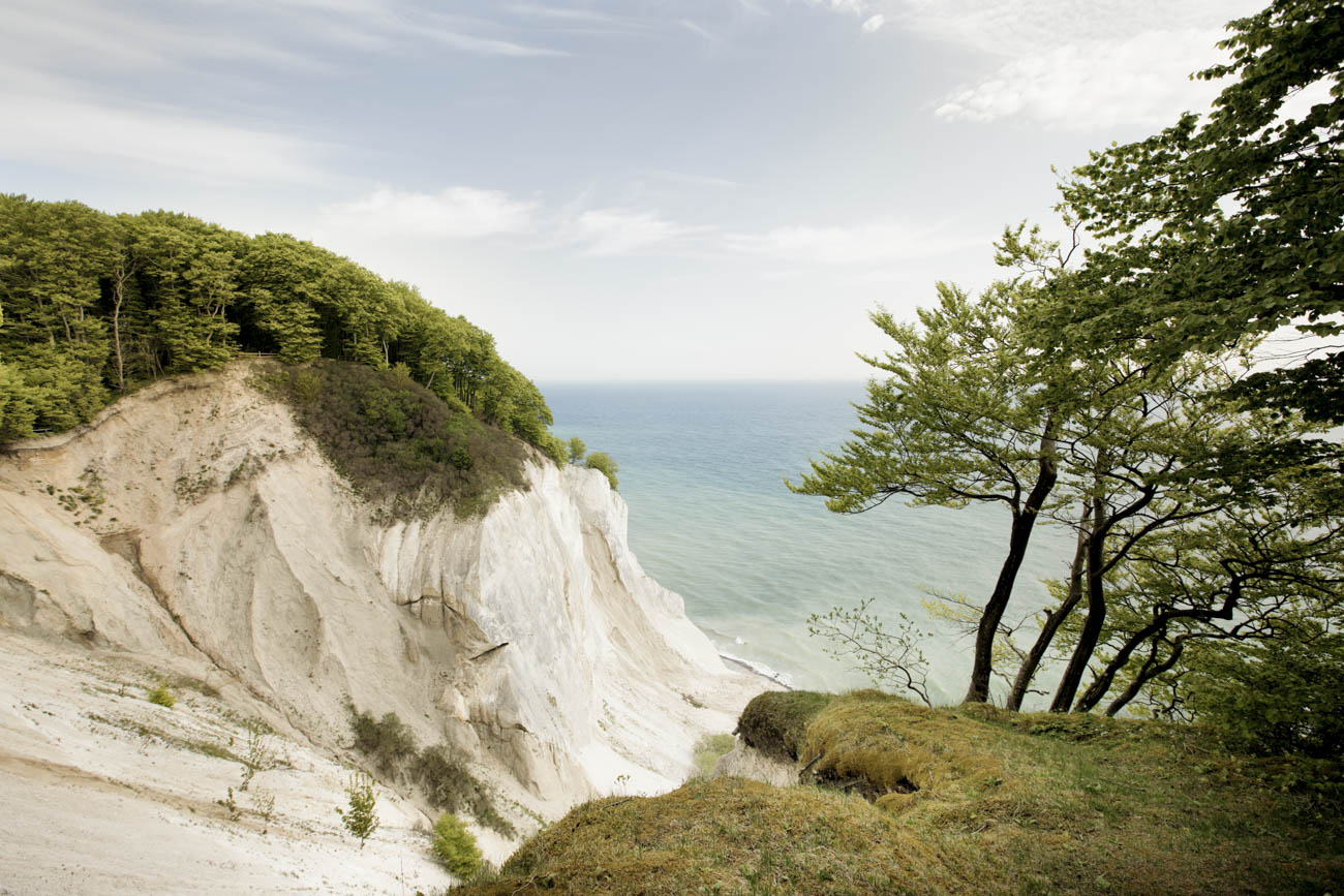 As the path goes on, the views seem to get more stunning around every corner