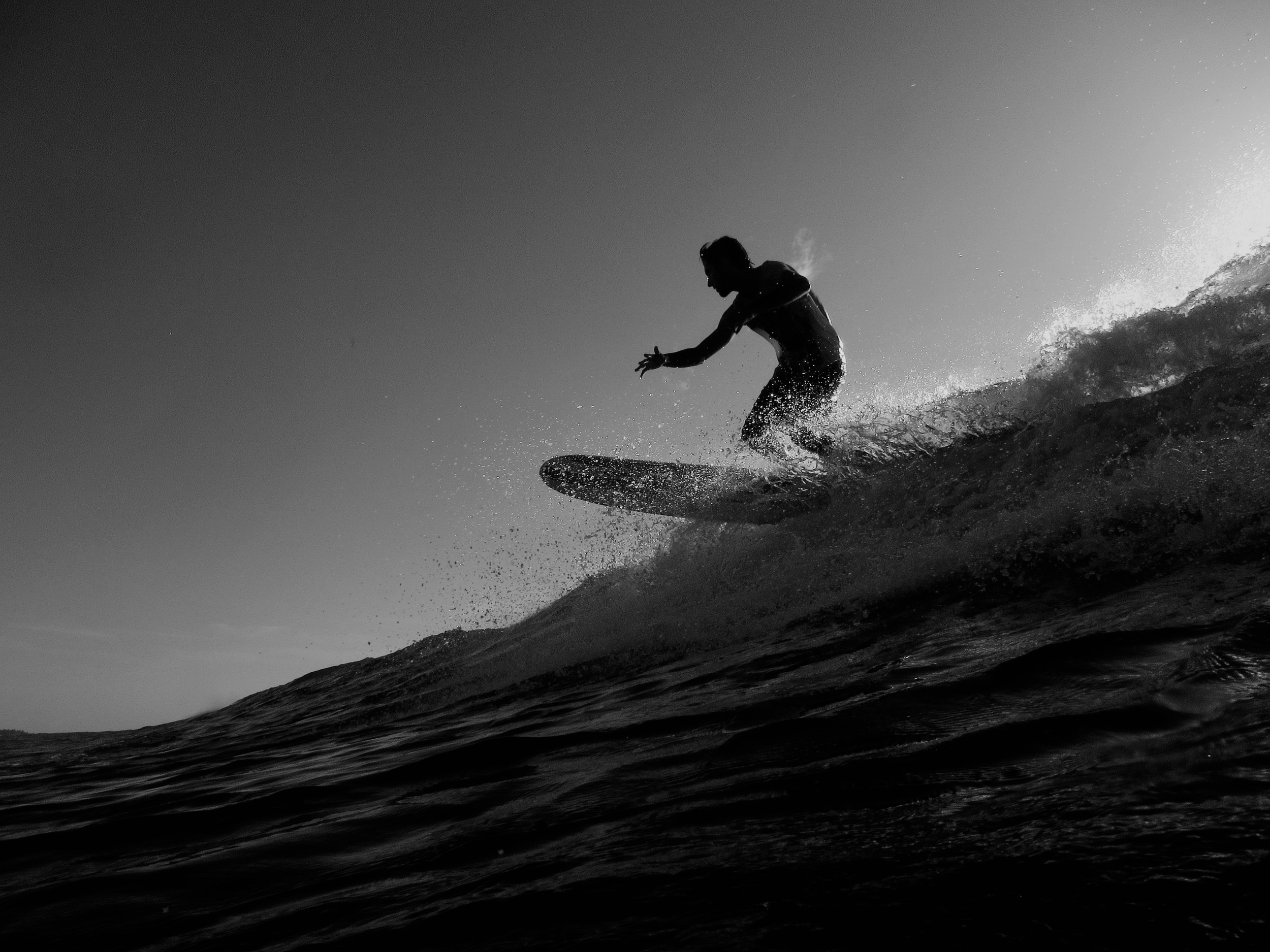 surfer_on_the_lip_BW.jpg