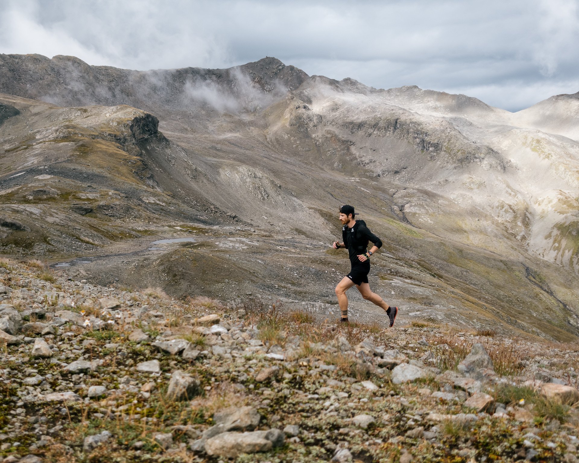 Black or White_Daniel Keppler_Trail Running_Verwall-8.jpg