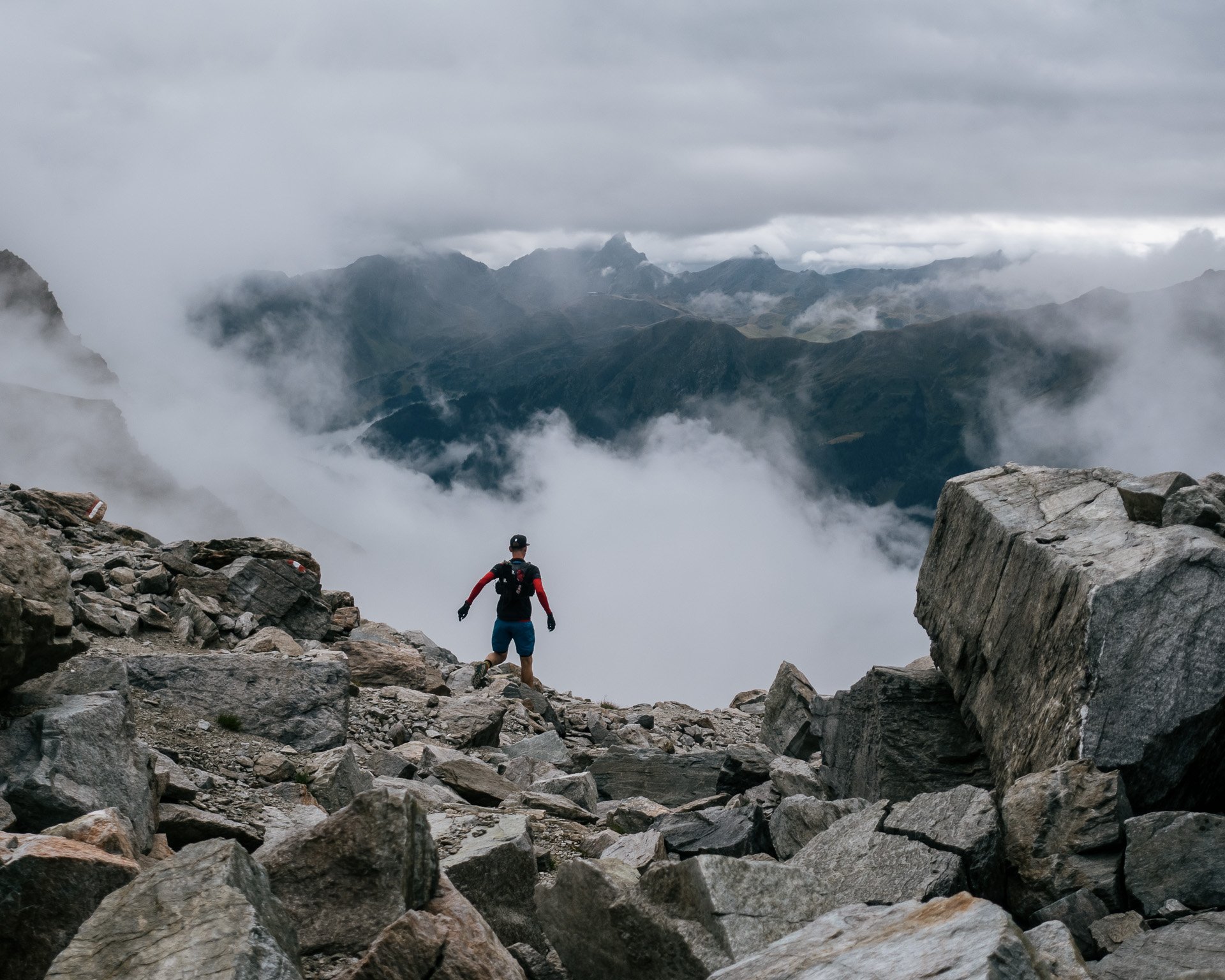 Black or White_Daniel Keppler_Trail Running_Verwall-10.jpg