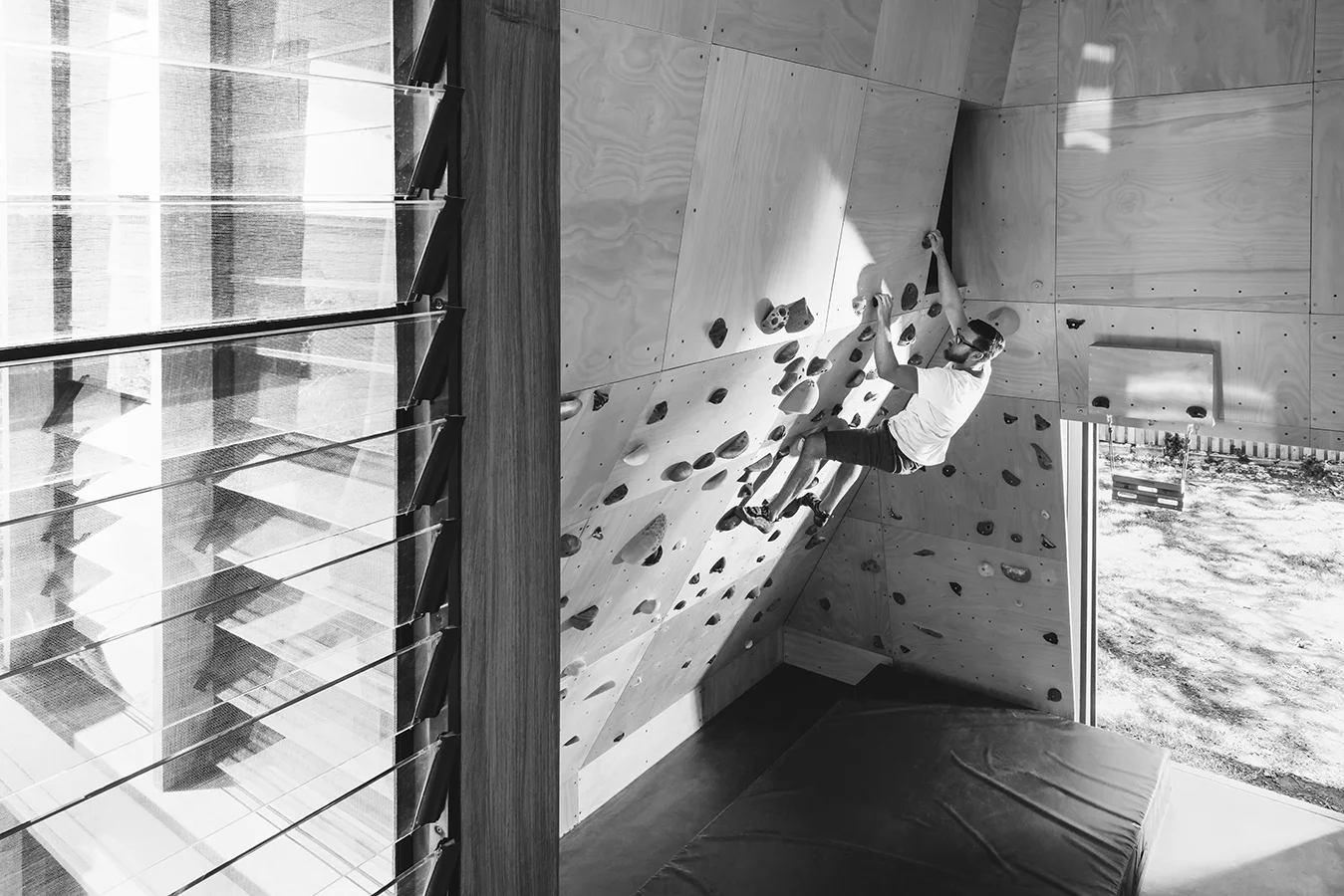 BlackBeeStudio_Architectural_Feb17Web_03.jpg