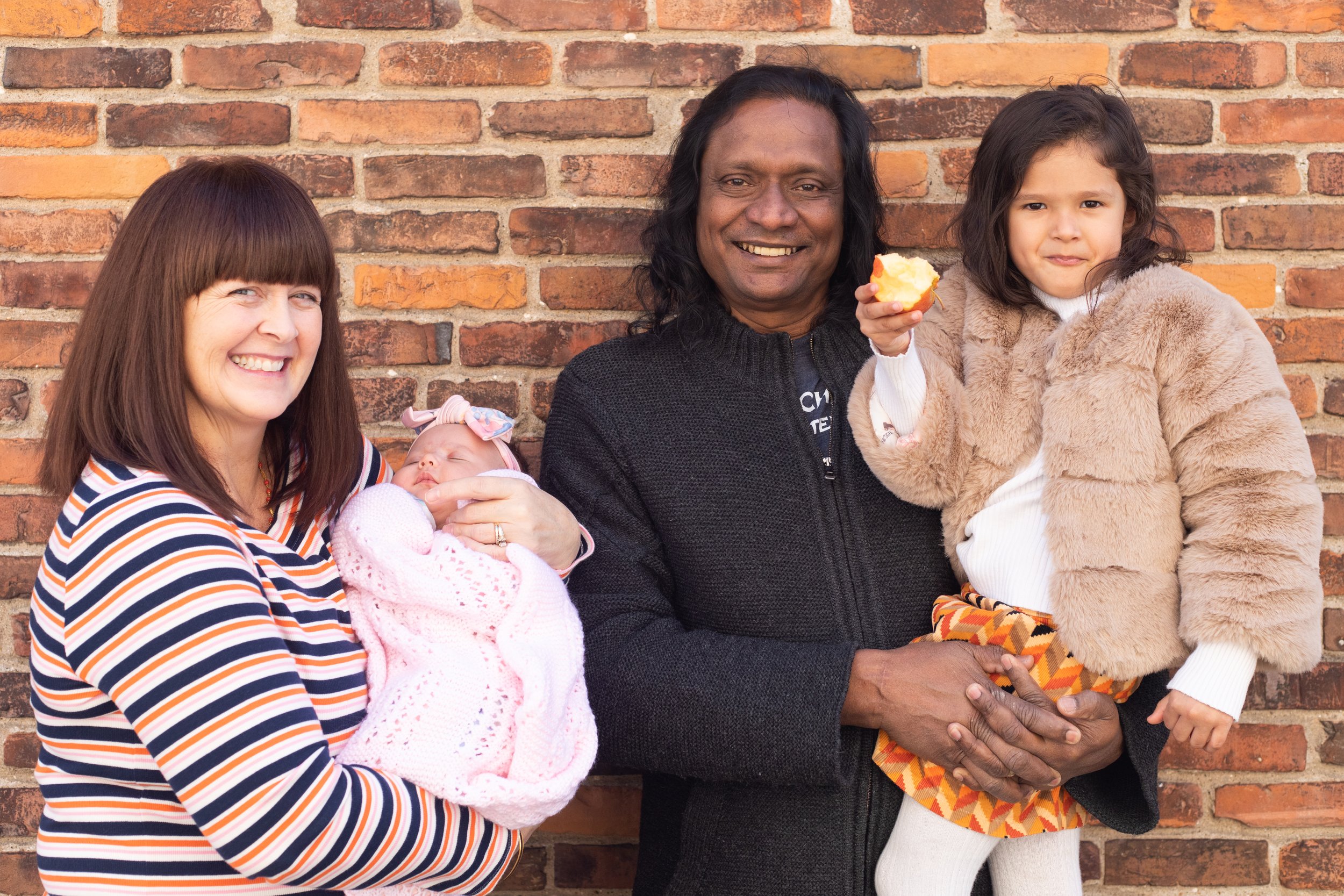 Kyra&Fam-9.jpg