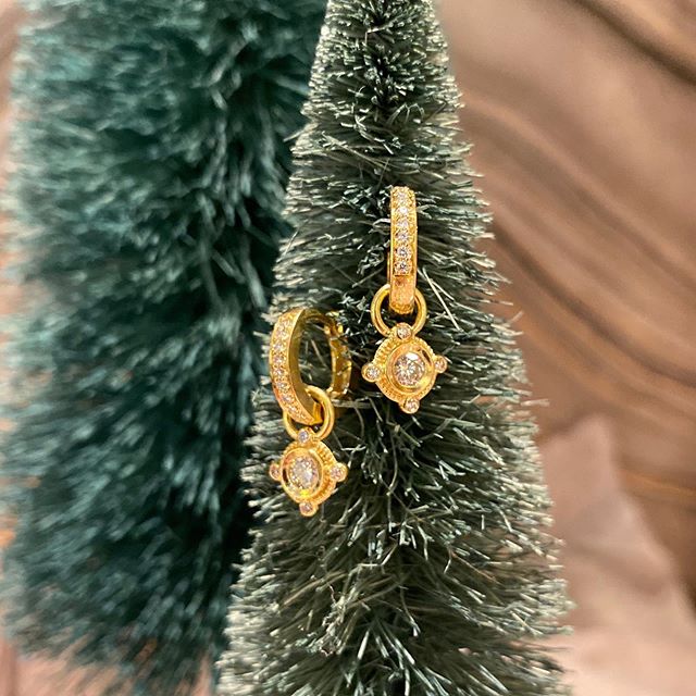Our Petite Diamond Hoops with Diamond Compass Drops in 18K Yellow Gold - displayed on the cutest little trees from our neighbors @nofo_at_the_pig - visit them when you are in #fivepointsraleigh for beautiful glass blown ornaments and special regional
