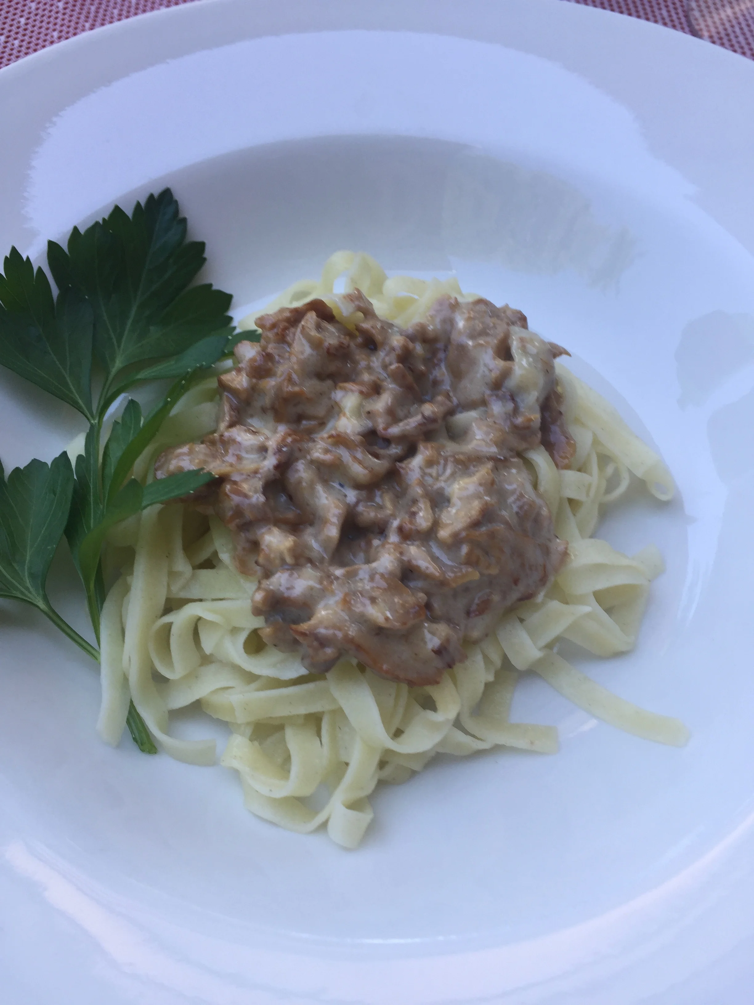 Handmade Linguini with Chanterelle Cream Sauce