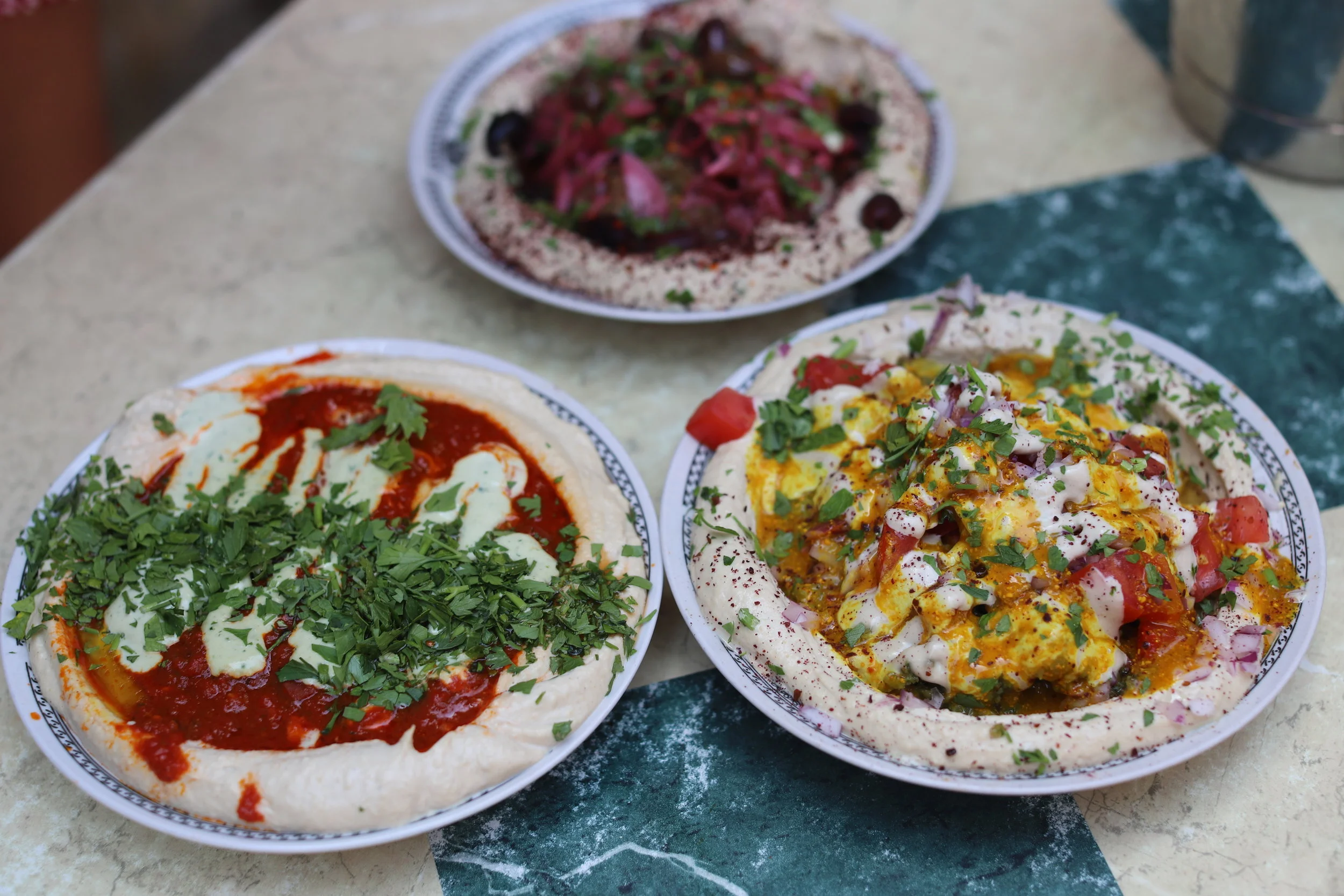 CarmelMarket_Hummus_Shlomo&Doron_07.JPG