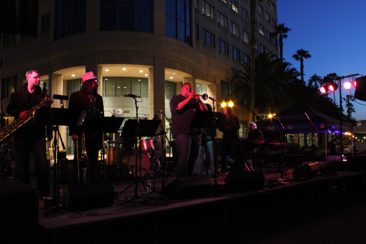   Blues Bettie - Rumble and Rock the City Block. Anaheim, CA 2011  