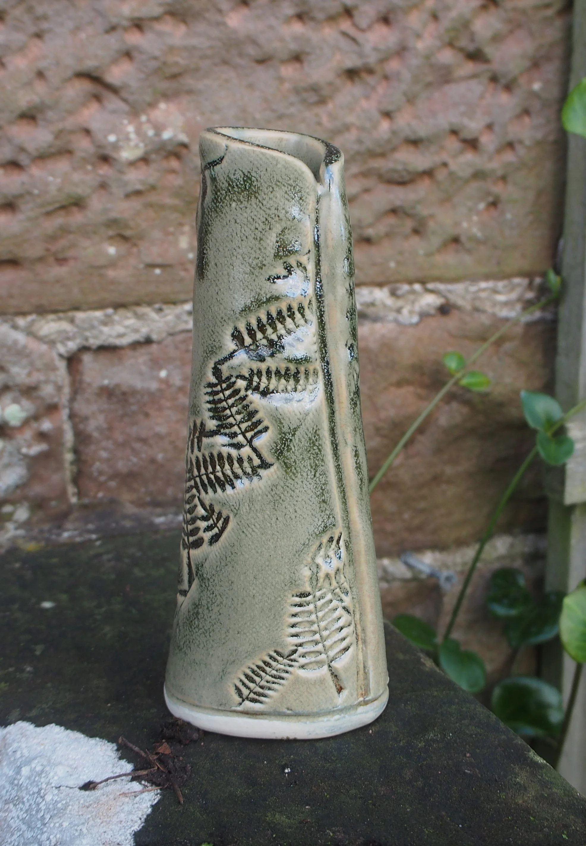 16 cms high, Hand built. Speckled green. £22.50