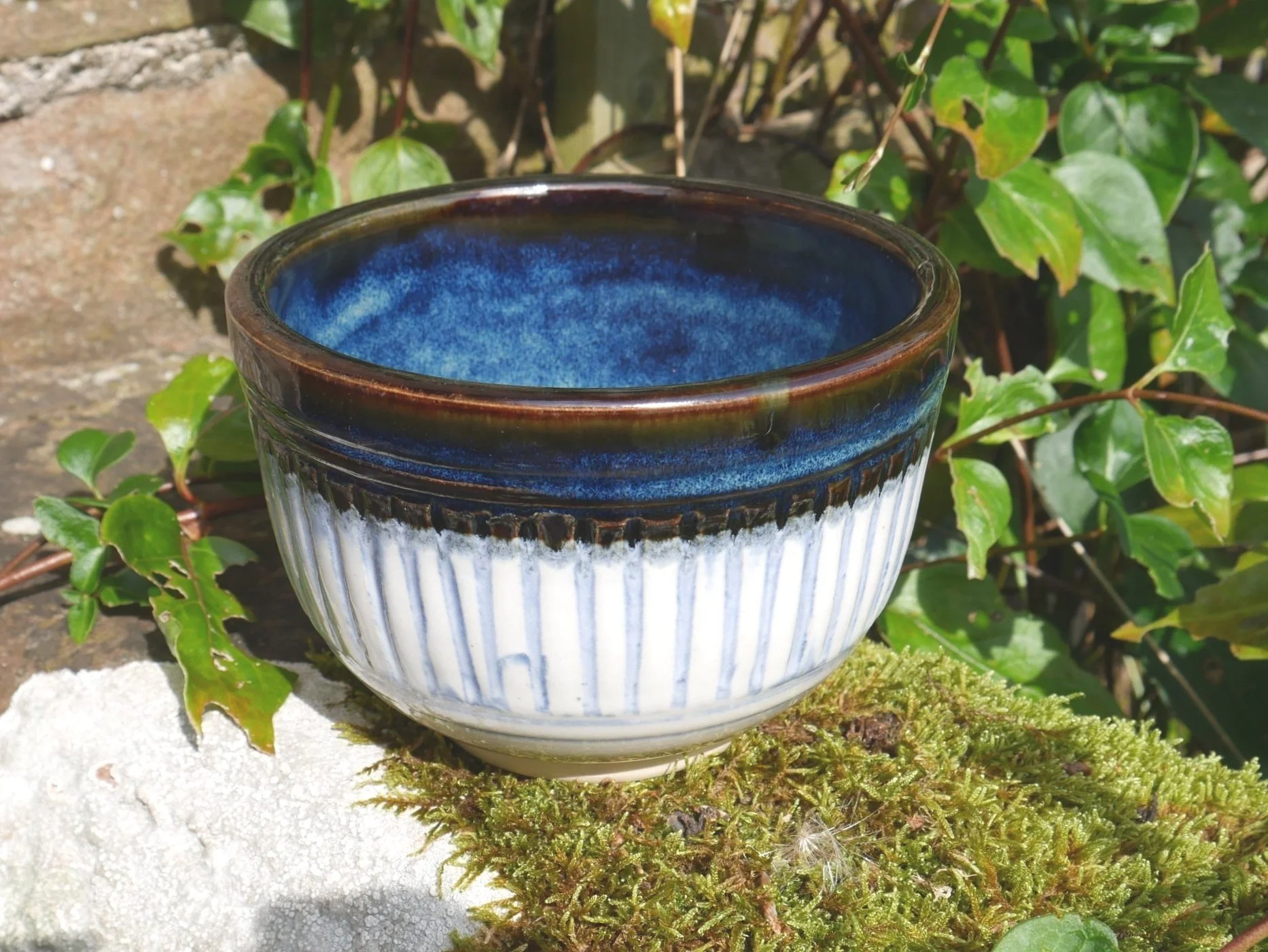   Smoky blue and white    13 cms wide, 9 cms high    £22.50  