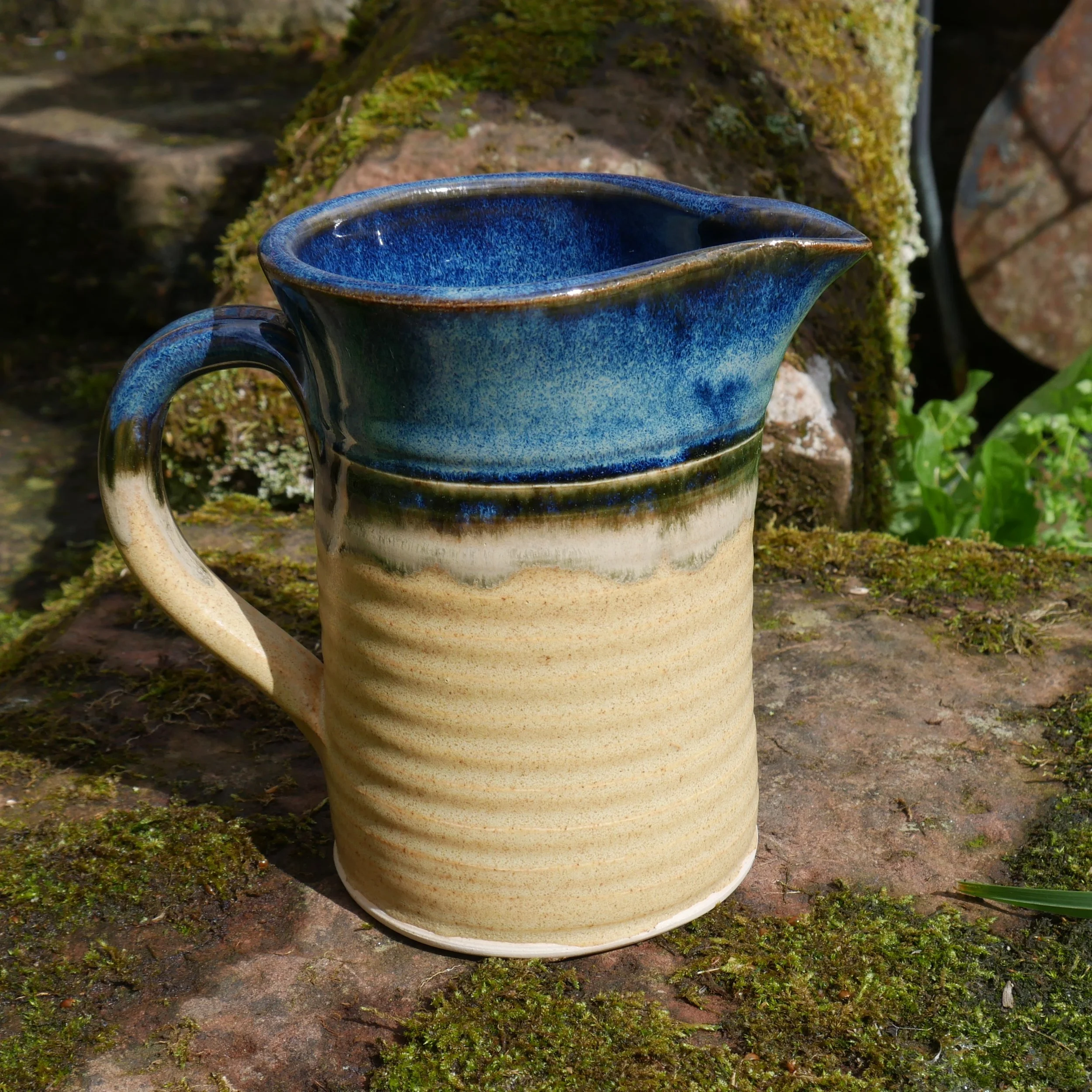   Smoky blue/oatmeal    13 cms tall    £27.50  