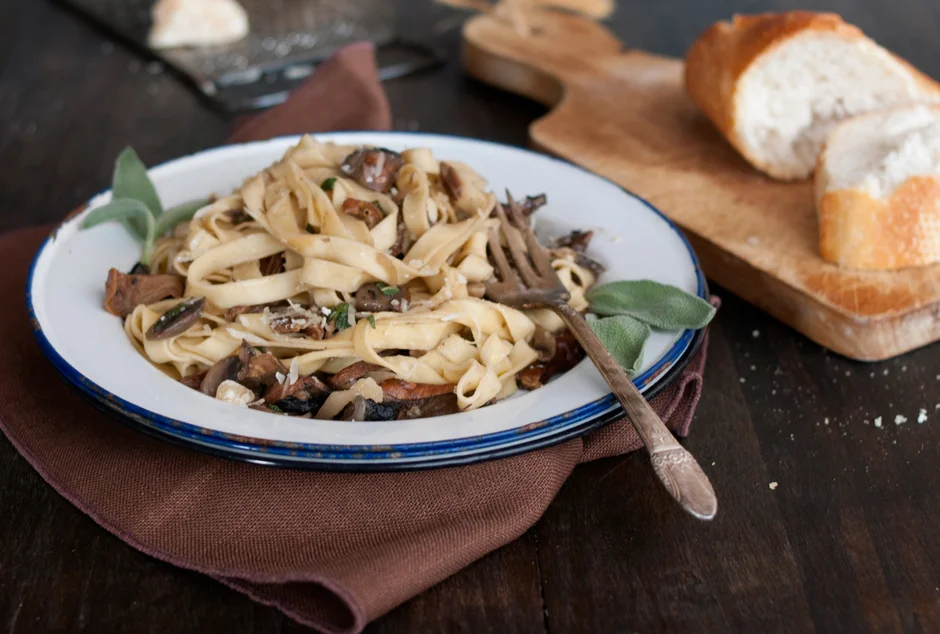 mushroompasta2.jpg