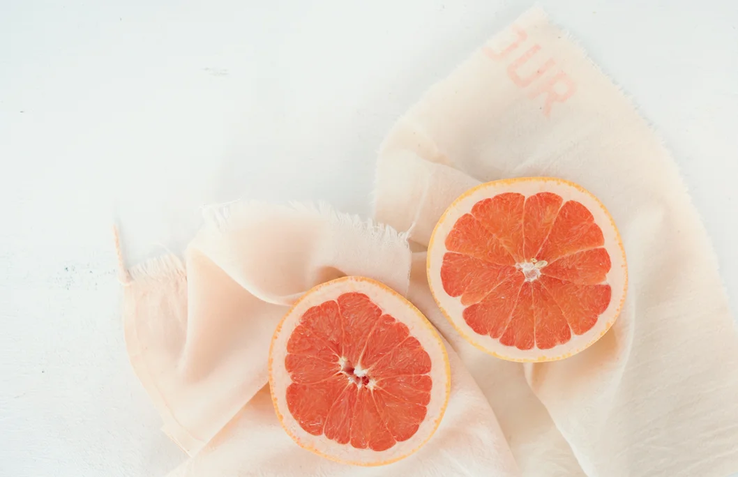 Nicole_McQuade_Food_Photography_Stylinggrapefruitsorbet_3.jpg