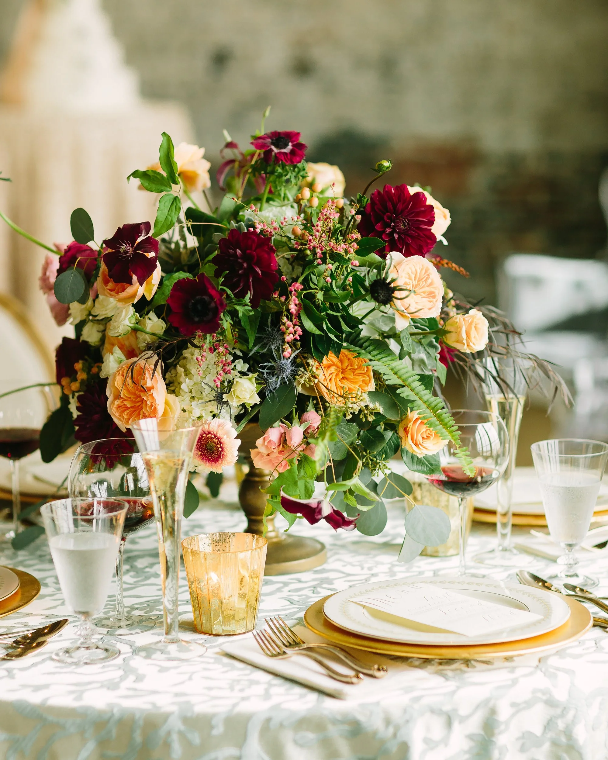 Wedding Flower Arrangement: Big Events Wedding