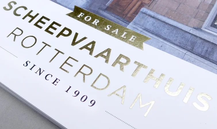 wouke_scheepvaarthuis_spread_goud.jpg