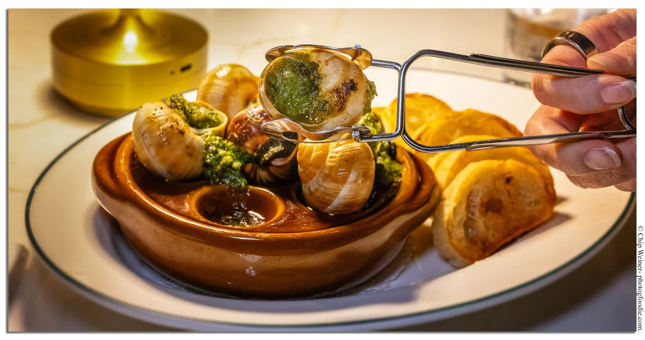 Bar Terroir Review (2026): Escargot -with garlic-parsley butter and buttered toasted French baguette