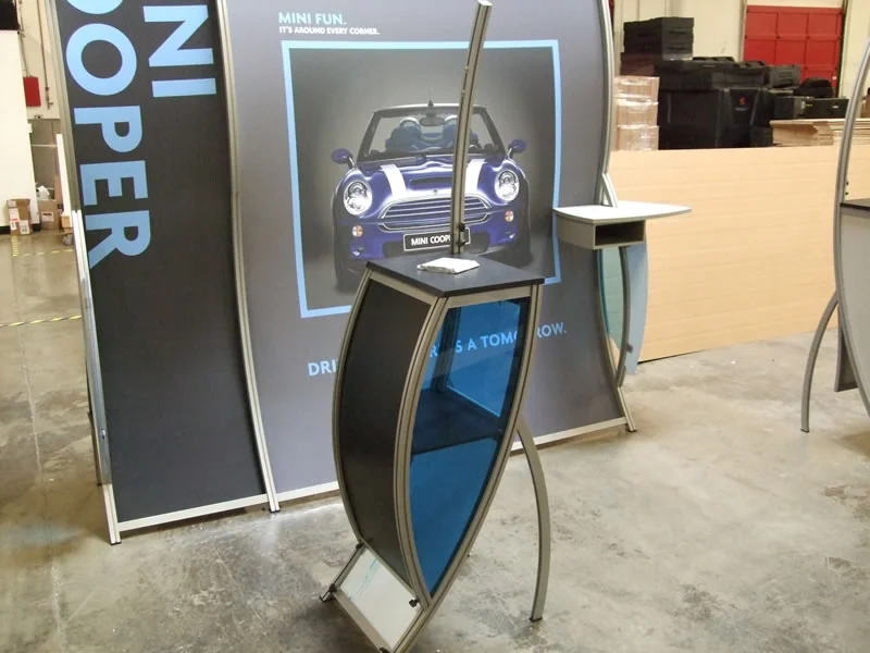 Perfect 10 Mini Cooper 10' x 10'