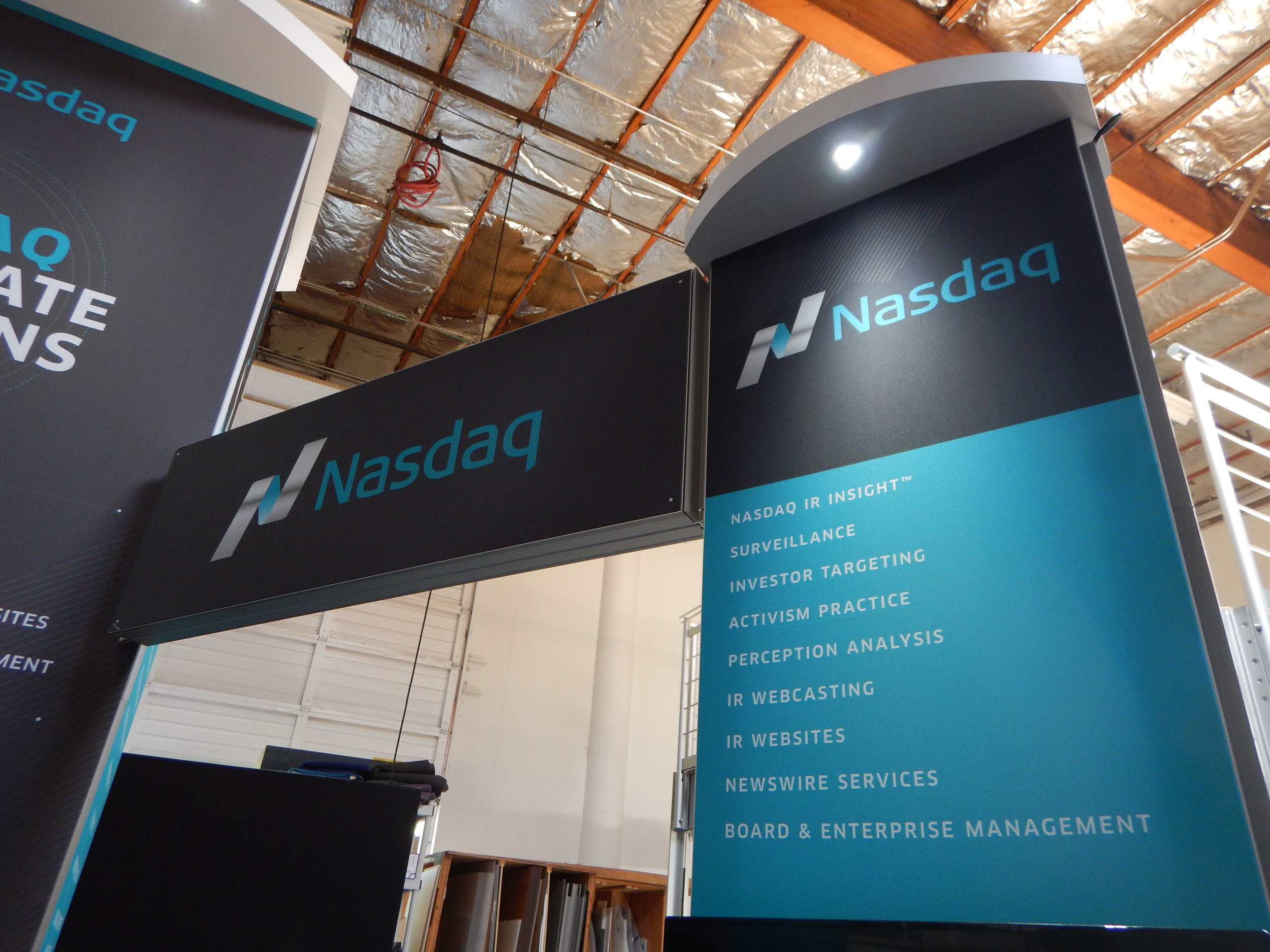 Nasdaq 20' x 20'