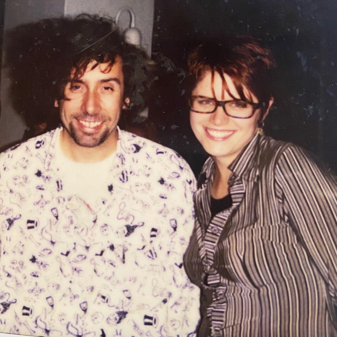  Julija with Tim Burton while working on Mars Attacks! 