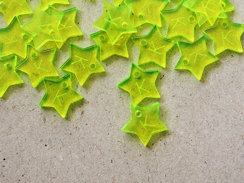 Pampille - Plaque - Etiquette - Tag en plexi plexiglas gravé avec logo de la marque / sur-mesure