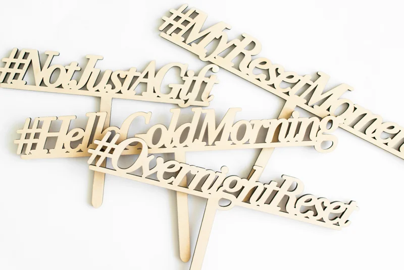 logo en bois surmesure