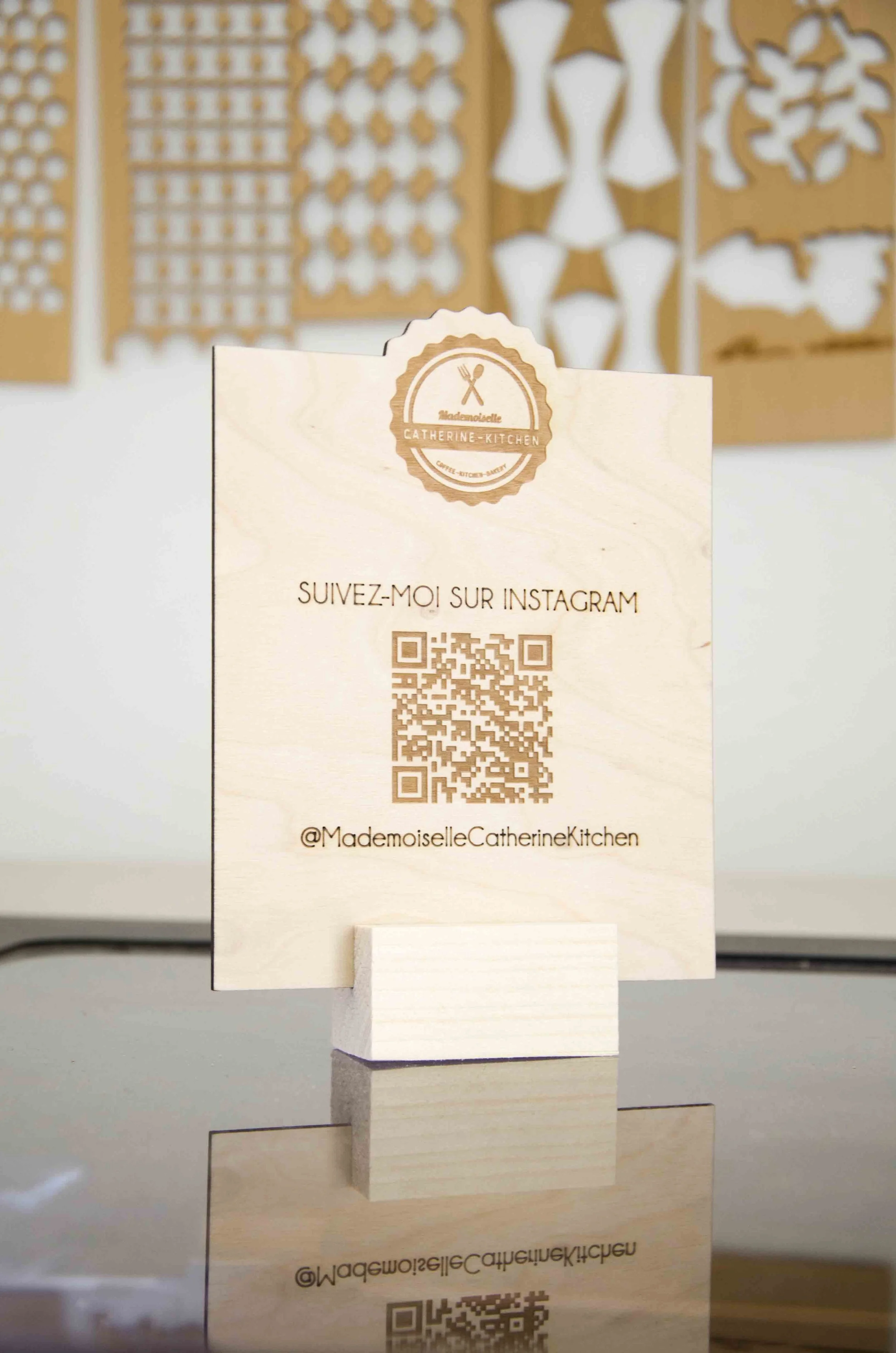 QRCODE-BOIS_SUR-MESURE_decoupe-laser_traiteur_02.JPG