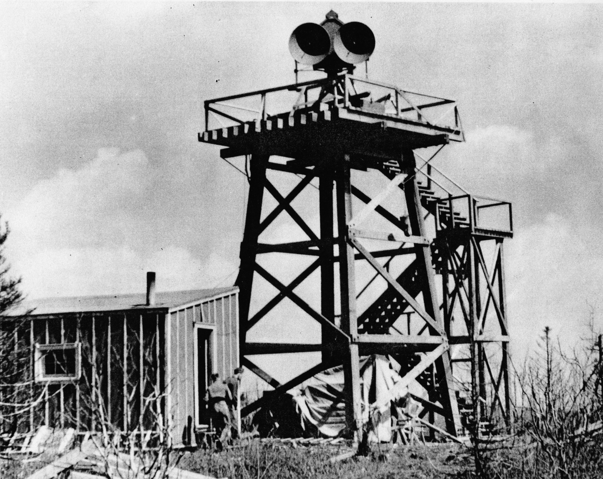 Coast Defence Gun Laying Radar, c.1942
