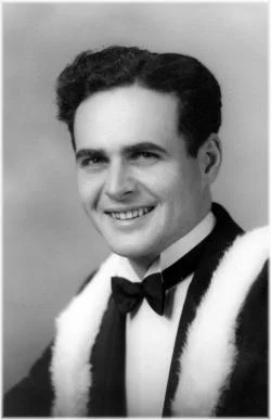 Douglas Mac Murray Young 1922-2017.jpeg