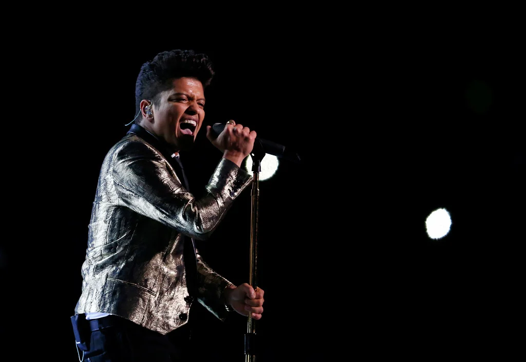 bruno-mars-pepsi-halftime-show-saint-laurent-jacket-3.jpg
