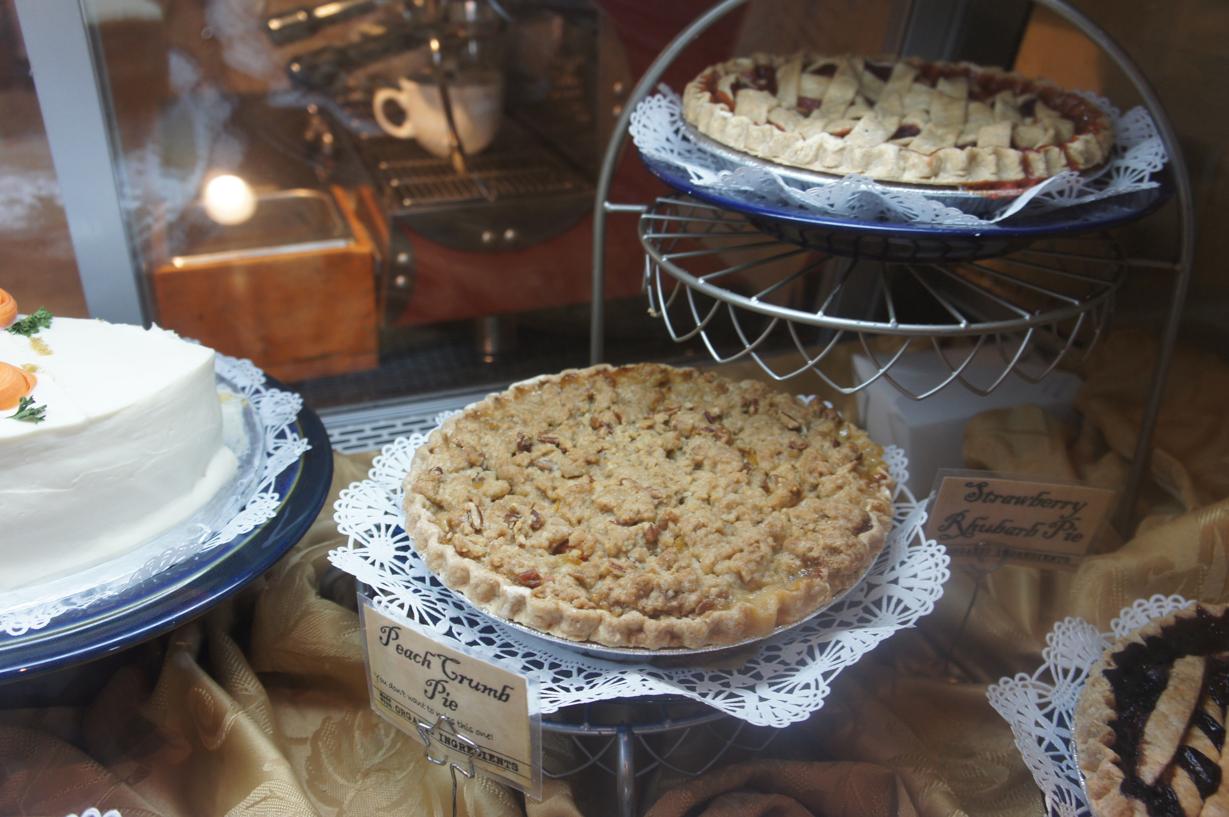 Someone practice baking and gave me the possibility of experience these divine pies.