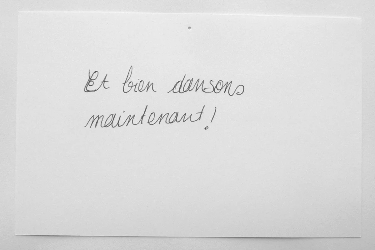 réponse donnée par un visiteur à la question "Et maintenant?" novembre 2015 - MacParis