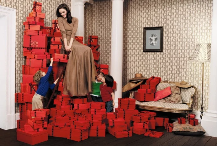 CH Carolina Herrera Tim Walker Shona Heath 3.jpg
