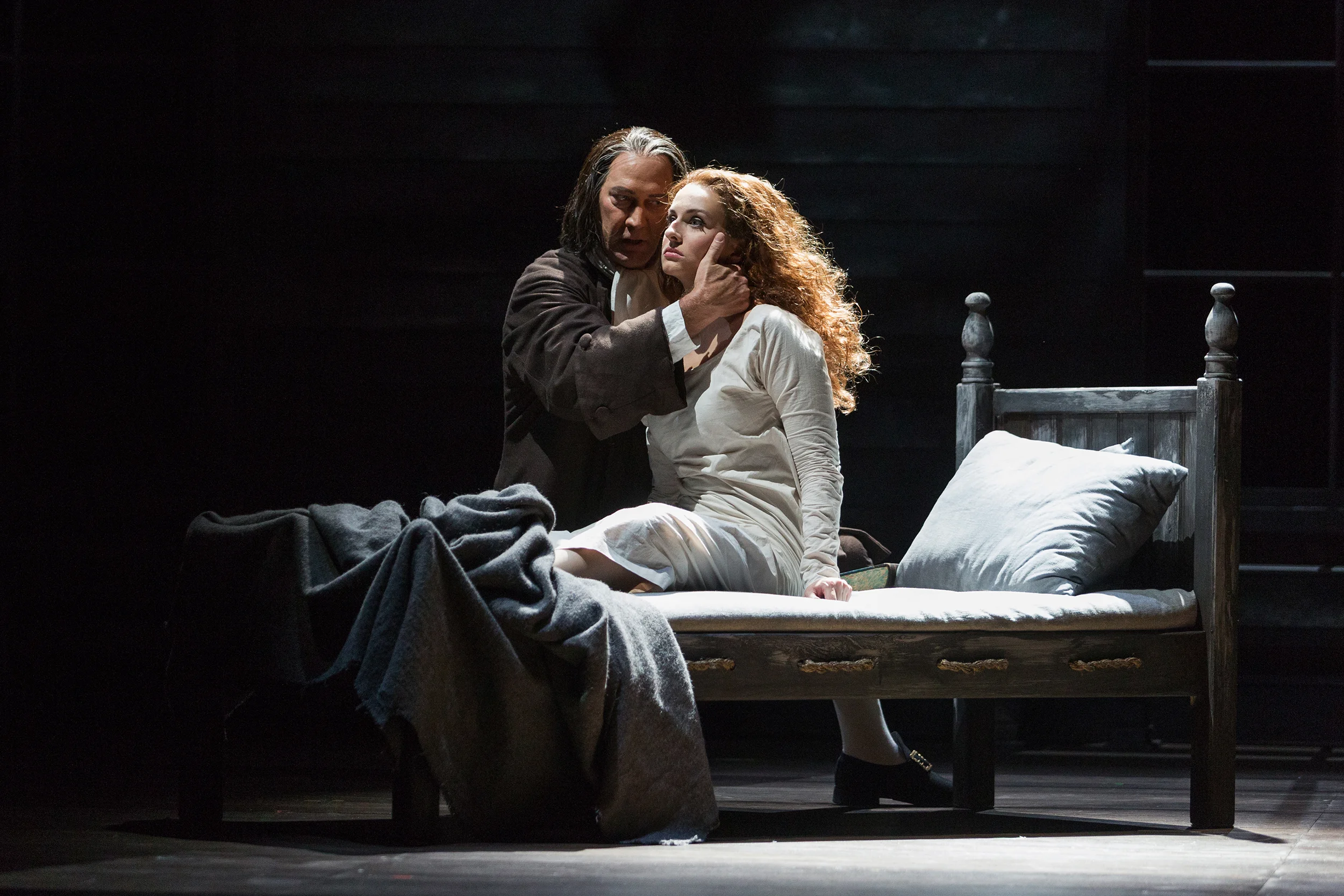 David Pittsinger as Reverend John Hale and Mary Beth Nelson as Betty Parris in The Glimmerglass Festival's production of Robert Ward's The Crucible .