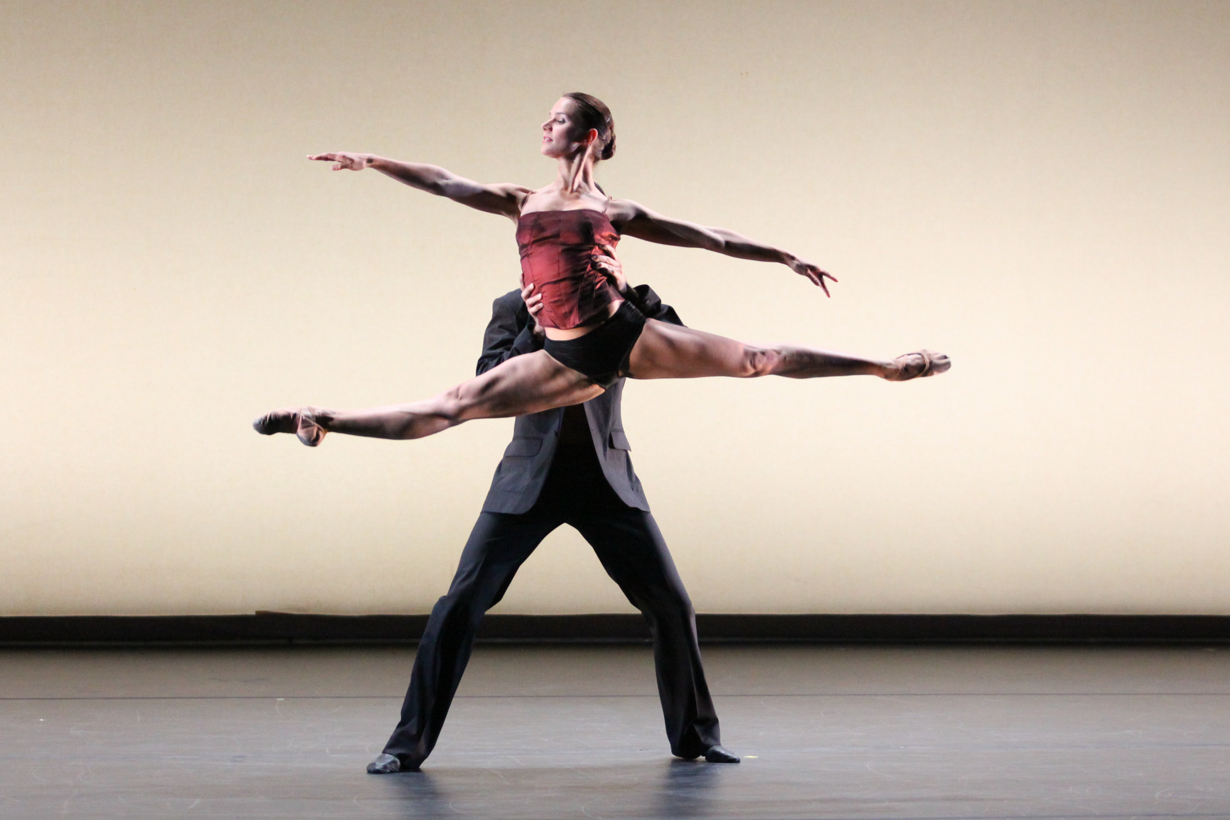  Ballet Maribor presents  Radio and Juliet.  Jacob’s Pillow Dance Festival, 2009. 