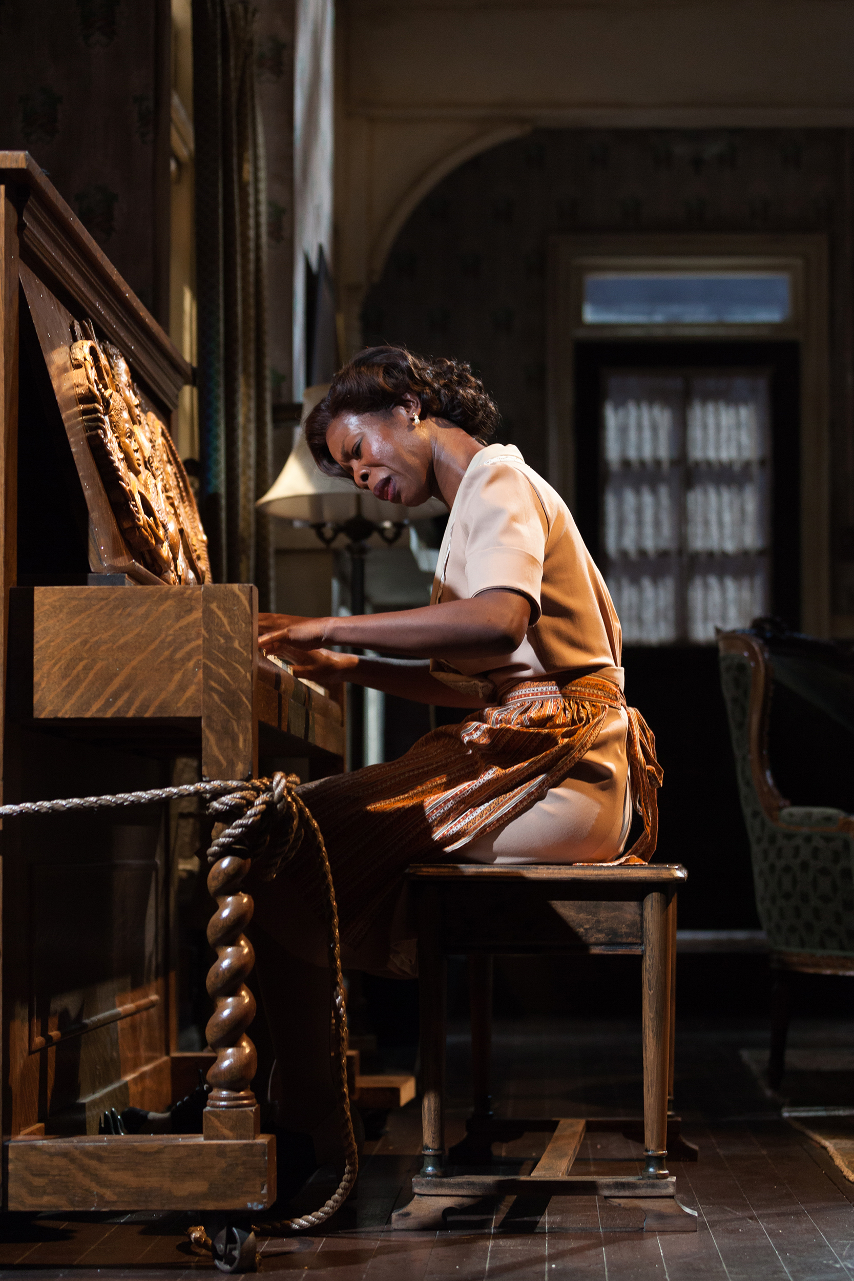  Roslyn Ruff as Berniece in the Signature Theatre’s production (2012) of August Wilson’s  The Piano Lesson . Photographed for The New York Times. 