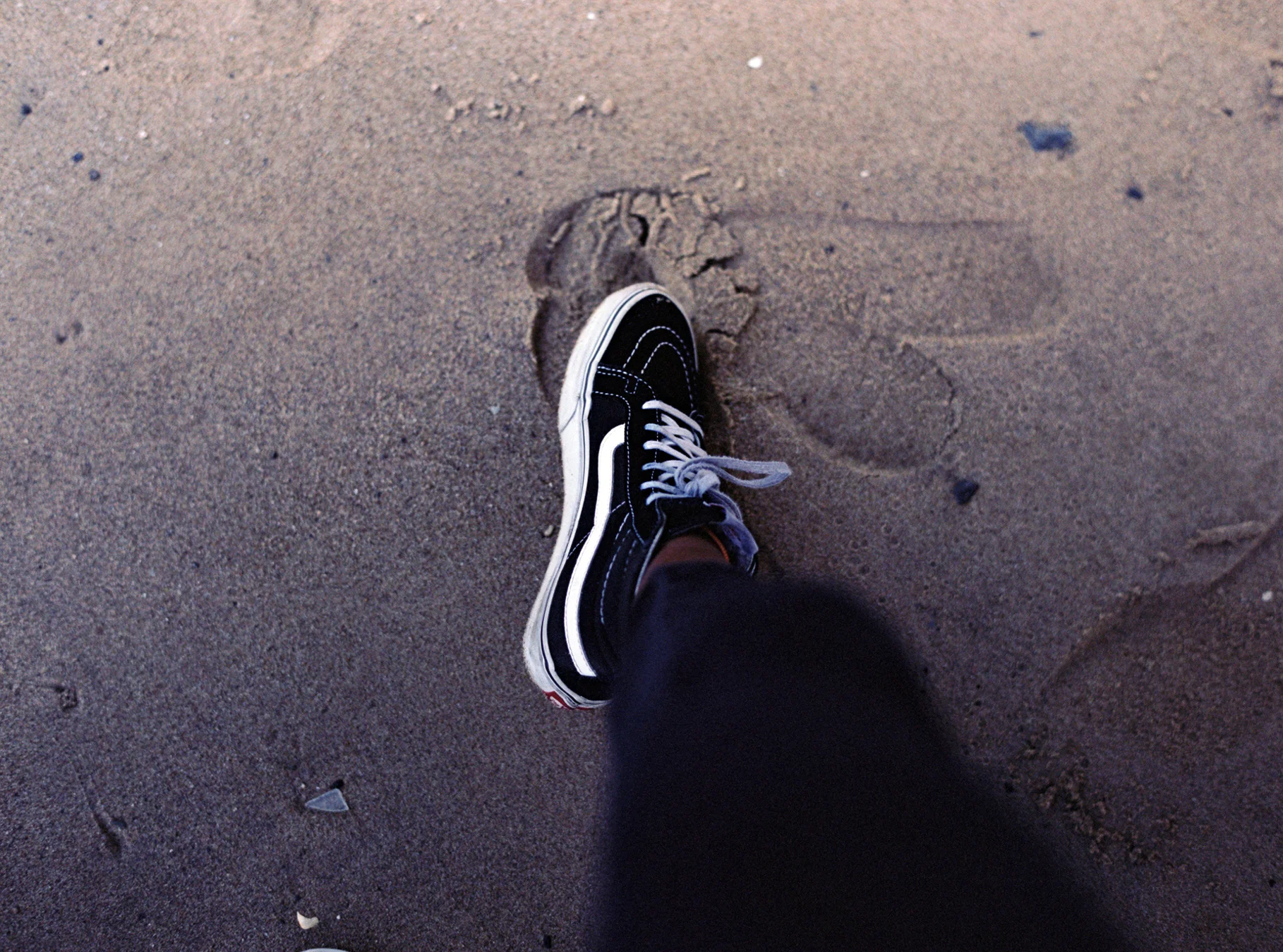 05 LOVEYOURZ - Kaya.jpg