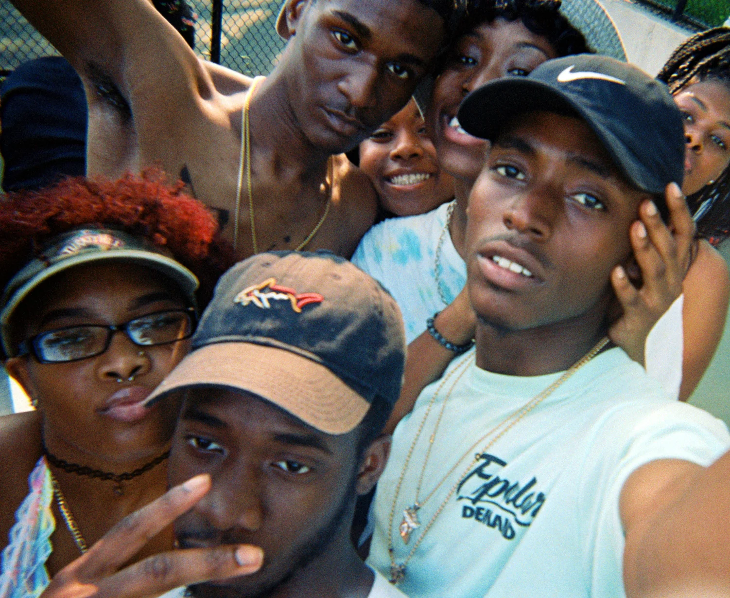 18 LOVEYOURZ - Crew Selfie.jpg