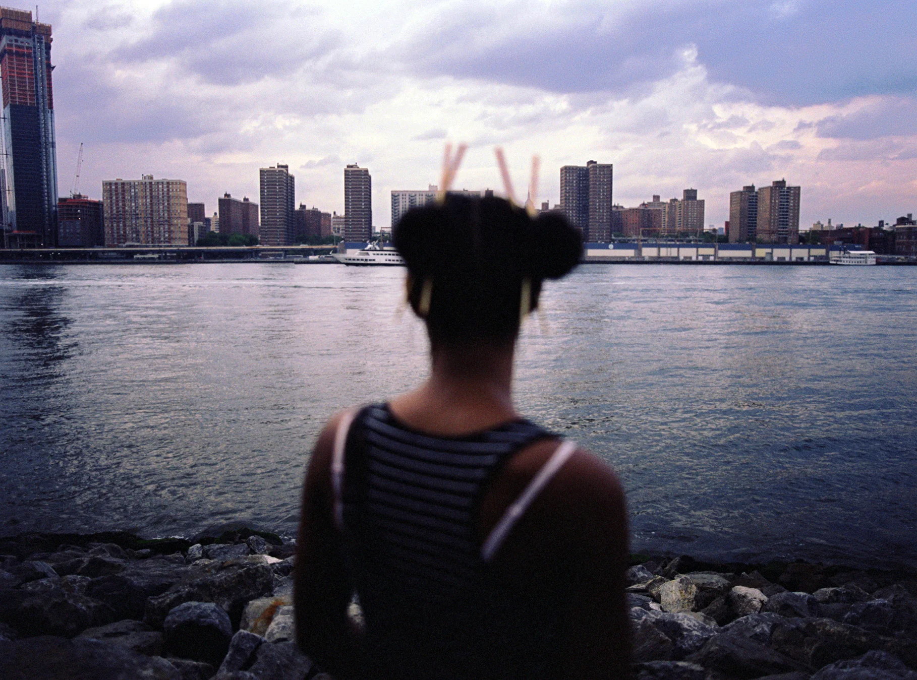 31 LOVEYOURZ - Chanel.jpg