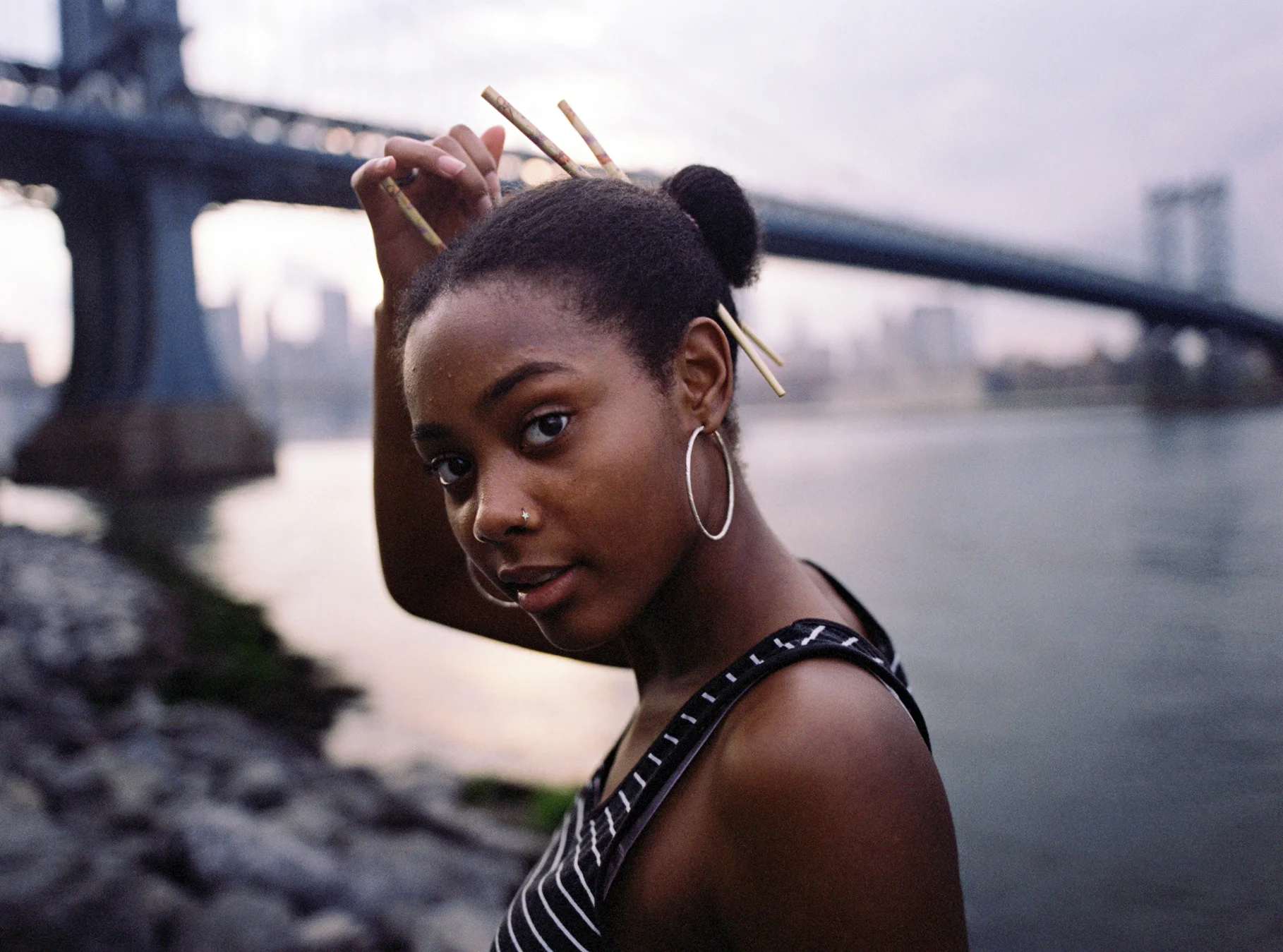 32 LOVEYOURZ - Chanel.jpg