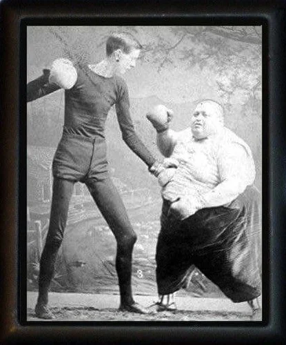 Jim and Seamus Boxing (998D).jpg