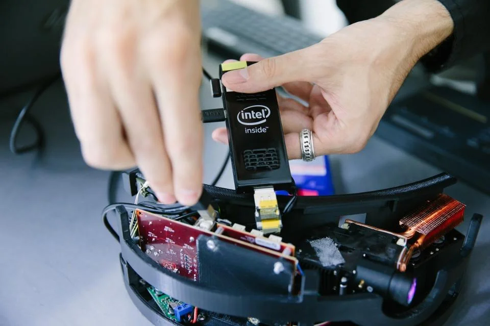 Intel-inside-1200x800.jpg