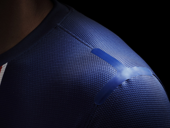 nike_psgjersey_detail02_rp_10984.jpg