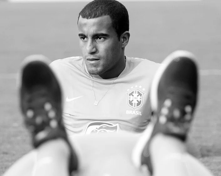 Lucas Moura.jpg