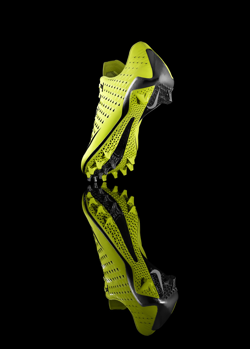 13-150_Nike_Football_Sole-04d_17744.jpg