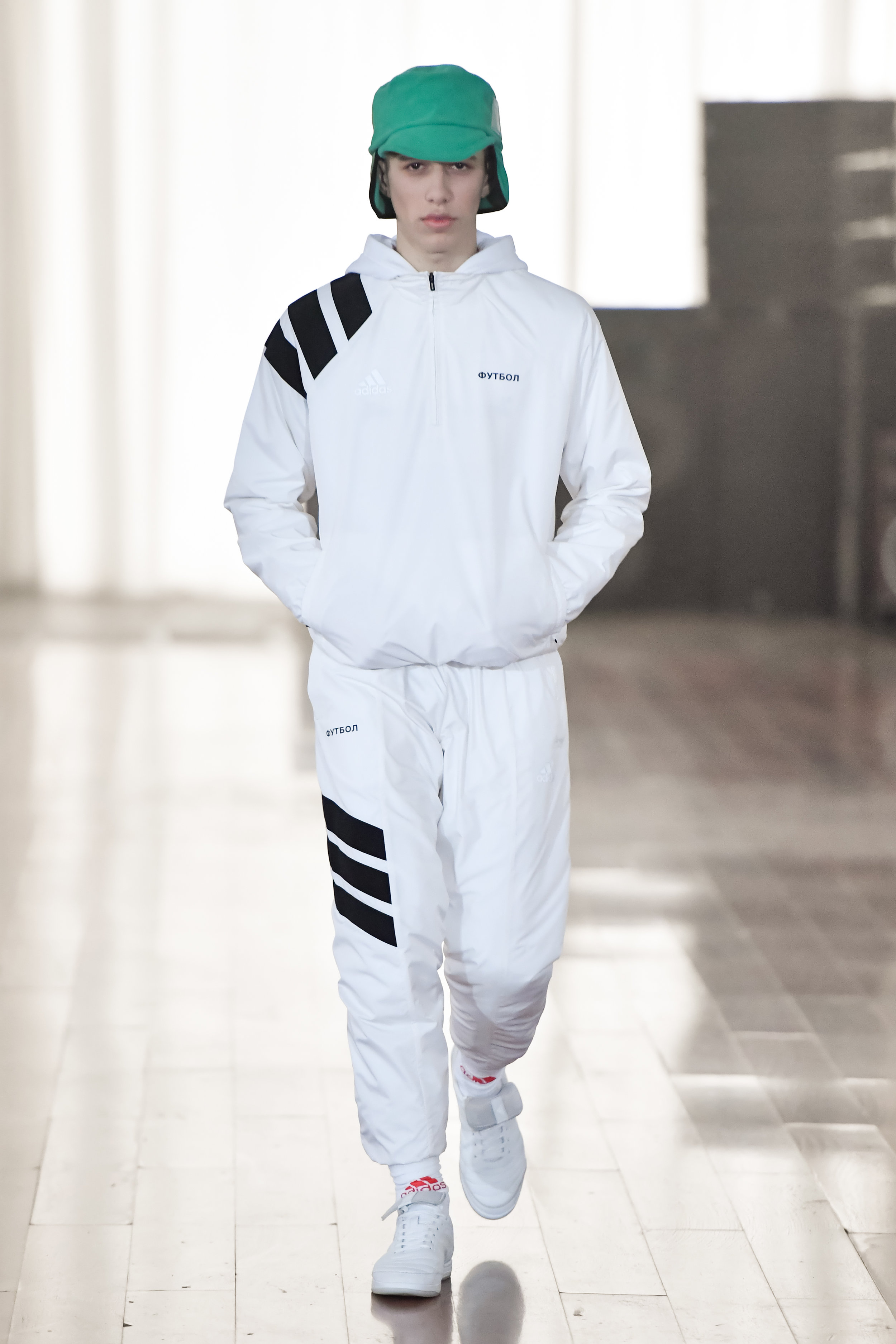 Gosha Rubchinskiy × adidas トラックジャケット|ファッション Gosha Rubchinskiy × adidas トラックジャケット|ファッション