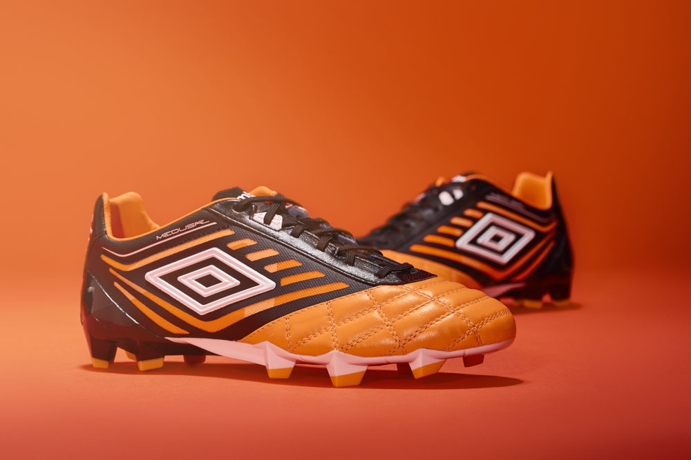 MS_UMBRO_SS17BOOTS_17004_HAZE.jpg